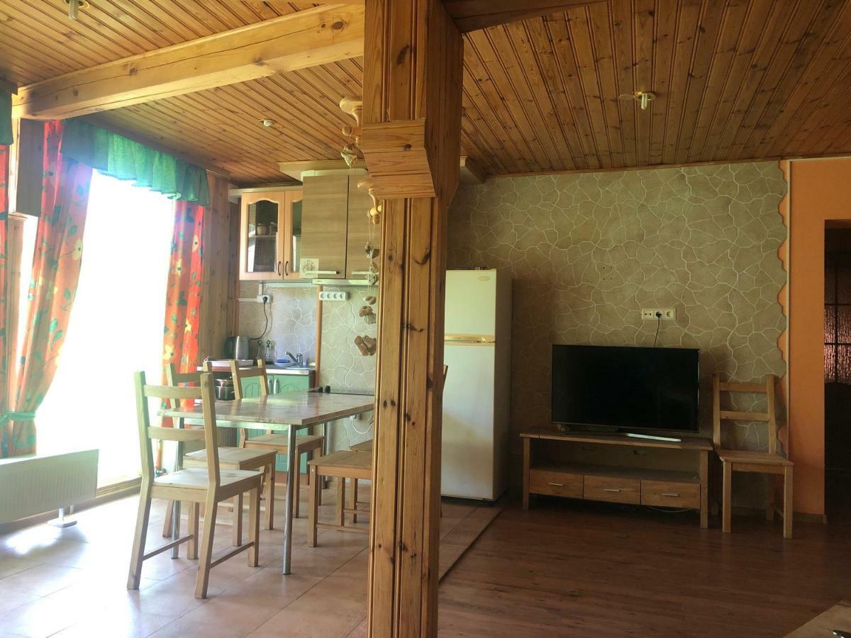 Jūrkalne Guest House Eco Home מראה חיצוני תמונה